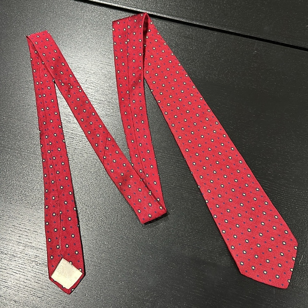 Luxury Vintage Silk Tie - Picture 1 of 6